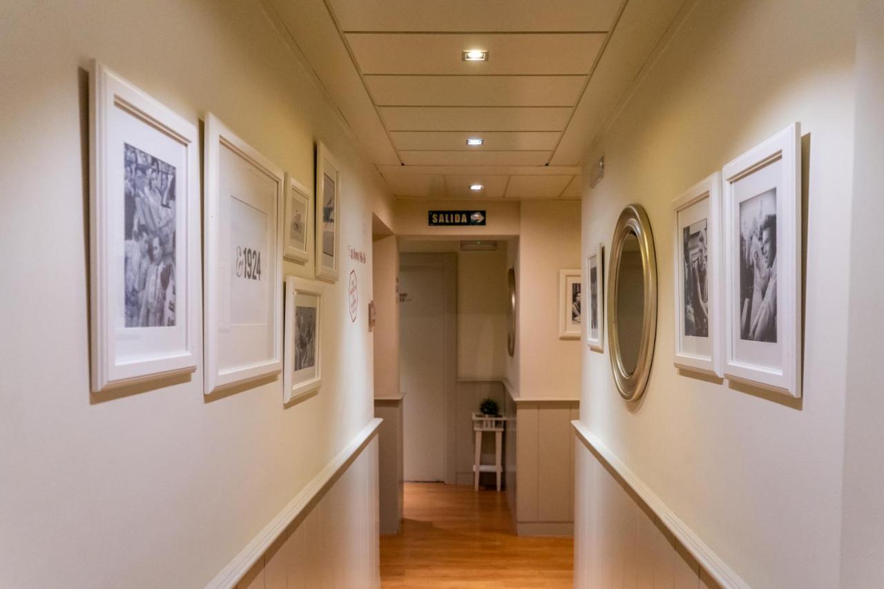 Hostal Matheu Madryt Zewnętrze zdjęcie