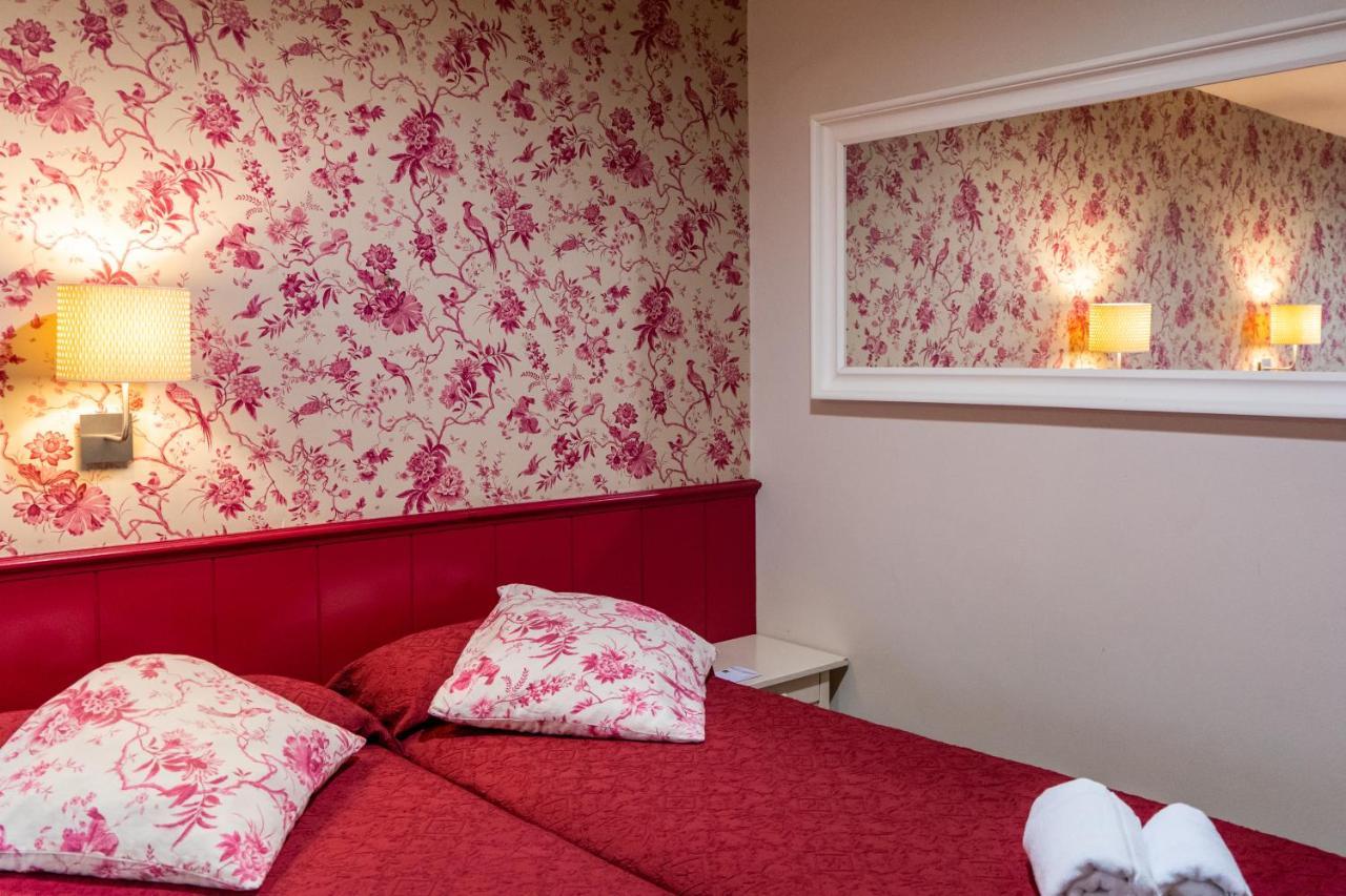 Hostal Matheu Madryt Zewnętrze zdjęcie